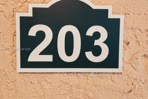 Кондоминиум с 1 спальней в Мирамар, Флорида № 2006772