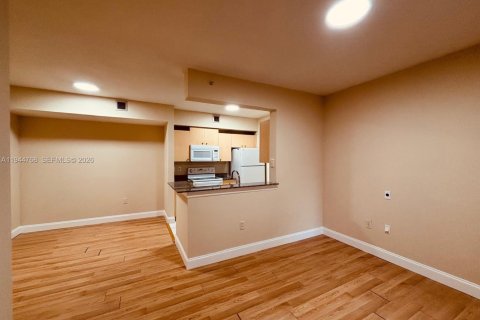 Снять в аренду кондоминиум в Мирамар, Флорида 1 спальня, 74.32м2, № 2006772 - фото 17