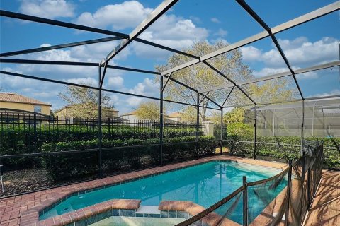 Casa en venta en Kissimmee, Florida, 6 dormitorios, 291.9 m2 № 2230535 - foto 6