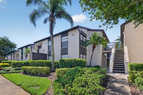 Condo à Clearwater, Floride, 1 chambre  № 2114726