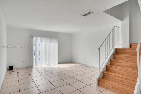 Condo in Pinecrest, Florida, 3 bedrooms  № 2069532 - photo 11