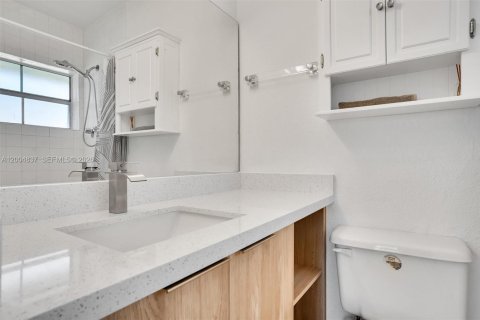 Condo in Pinecrest, Florida, 3 bedrooms  № 2069532 - photo 22