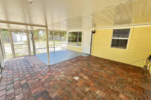 Villa ou maison à louer à Bradenton, Floride: 4 chambres, 115.76 m2 № 2399418 - photo 21