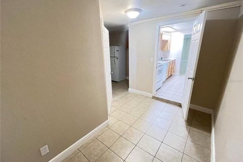 Villa ou maison à louer à Bradenton, Floride: 4 chambres, 115.76 m2 № 2399418 - photo 14