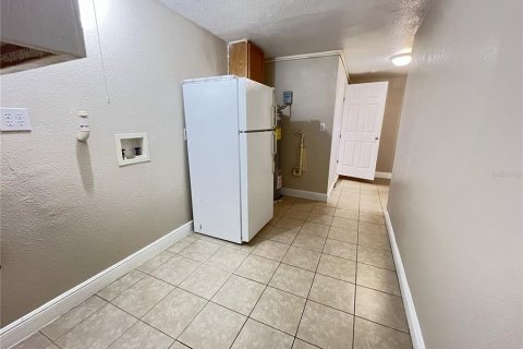 Villa ou maison à louer à Bradenton, Floride: 4 chambres, 115.76 m2 № 2399418 - photo 13