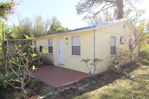 Apartamento en alquiler en Englewood, Florida, 1 dormitorio, 60.39 m2 № 1872913 - foto 1