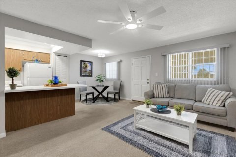 Condominio en venta en Bradenton, Florida, 1 dormitorio, 61.32 m2 № 2148592 - foto 4