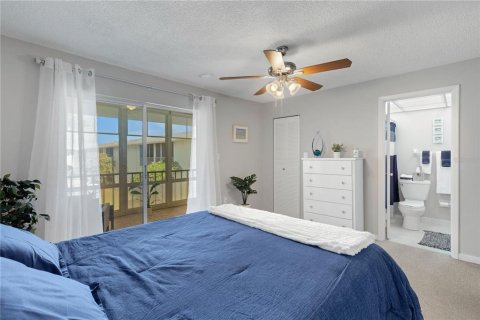 Condominio en venta en Bradenton, Florida, 1 dormitorio, 61.32 m2 № 2148592 - foto 18
