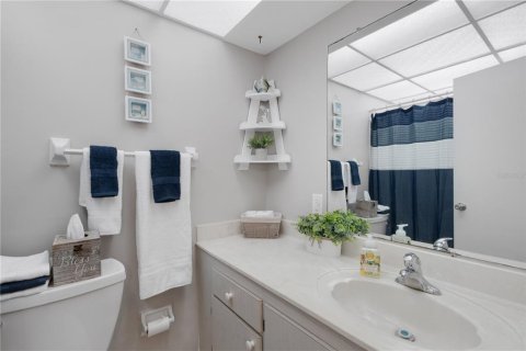 Condominio en venta en Bradenton, Florida, 1 dormitorio, 61.32 m2 № 2148592 - foto 21