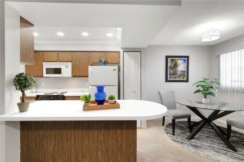 Condominio en venta en Bradenton, Florida, 1 dormitorio, 61.32 m2 № 2148592 - foto 14