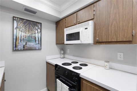 Condominio en venta en Bradenton, Florida, 1 dormitorio, 61.32 m2 № 2148592 - foto 16