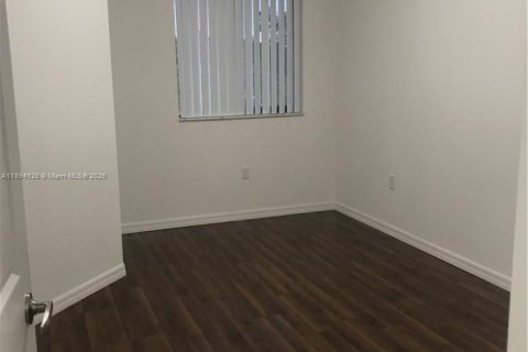 Adosado en alquiler en Davie, Florida, 4 dormitorios, 185.06 m2 № 1947079 - foto 6