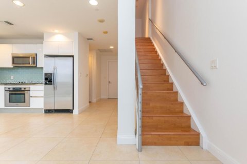 Купить кондоминиум в Майами, Флорида 1 спальня, 96.62м2, № 1988699 - фото 11