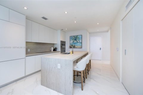 Купить кондоминиум в Майами, Флорида 2 спальни, 143.53м2, № 2031074 - фото 9