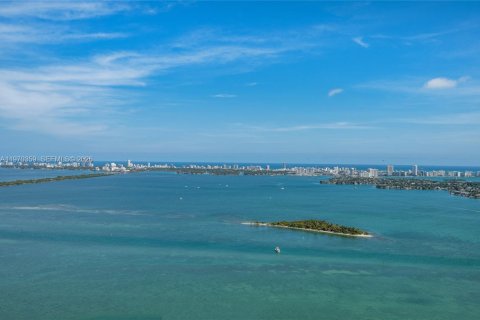 Купить кондоминиум в Майами, Флорида 2 спальни, 143.53м2, № 2031074 - фото 2