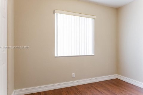 House in Weston, Florida 3 bedrooms № 2387959 - photo 11