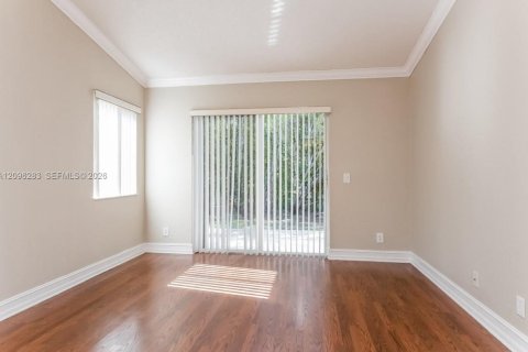 House in Weston, Florida 3 bedrooms № 2387959 - photo 6