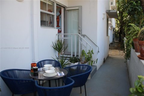 Купить кондоминиум в Майами-Бич, Флорида 1 спальня, 68.47м2, № 2037217 - фото 13