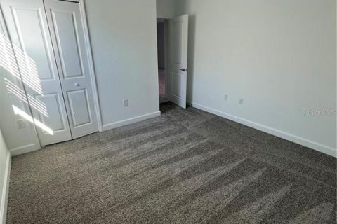 Casa en alquiler en Davenport, Florida, 4 dormitorios, 317.63 m2 № 1812609 - foto 14