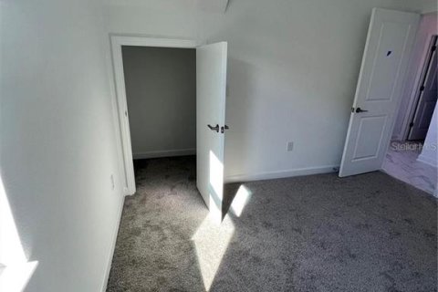 Casa en alquiler en Davenport, Florida, 4 dormitorios, 317.63 m2 № 1812609 - foto 17