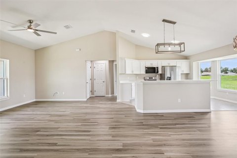 Villa ou maison à vendre à Bushnell, Floride: 3 chambres, 175.03 m2 № 1830063 - photo 8