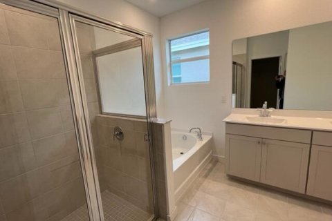 Villa ou maison à vendre à Jensen Beach, Floride: 4 chambres, 168.25 m2 № 2089665 - photo 8