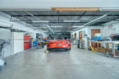 Immobilier commercial à Hollywood, Floride № 2039318