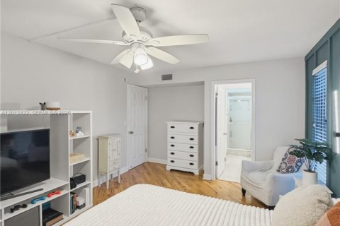 Condo in Margate, Florida, 2 bedrooms  № 2075794 - photo 7