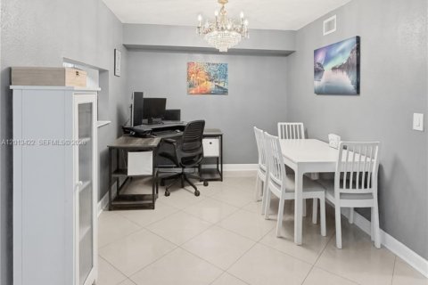 Condo in Margate, Florida, 2 bedrooms  № 2075794 - photo 4