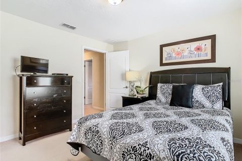 Adosado en venta en Kissimmee, Florida, 5 dormitorios, 188.03 m2 № 1383704 - foto 16