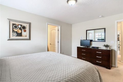 Adosado en venta en Kissimmee, Florida, 5 dormitorios, 188.03 m2 № 1383704 - foto 20