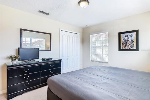Adosado en venta en Kissimmee, Florida, 5 dormitorios, 188.03 m2 № 1383704 - foto 10