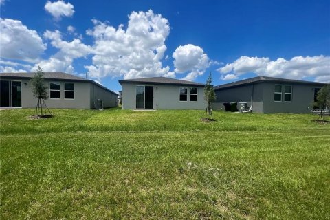 House in Winter Haven, Florida 3 bedrooms, 136.01 sq.m. № 1837511 - photo 6