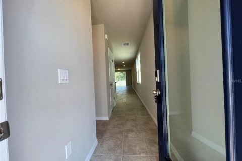 House in Winter Haven, Florida 3 bedrooms, 136.01 sq.m. № 1837511 - photo 9
