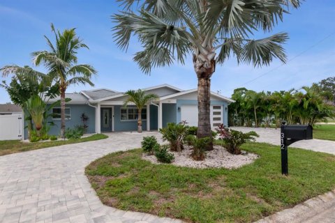 Villa ou maison à vendre à Palm Harbor, Floride: 3 chambres, 180.88 m2 № 2407064 - photo 25