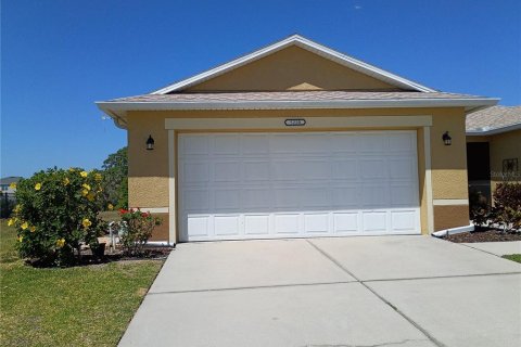 Casa en venta en Apollo Beach, Florida, 4 dormitorios, 198.9 m2 № 2122453 - foto 2