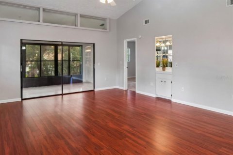 Copropriété à louer à Port Richey, Floride: 2 chambres, 104.98 m2 № 2383904 - photo 6
