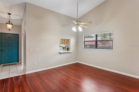 Copropriété à louer à Port Richey, Floride: 2 chambres, 104.98 m2 № 2383904 - photo 13