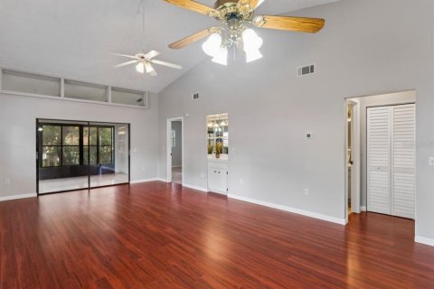 Copropriété à louer à Port Richey, Floride: 2 chambres, 104.98 m2 № 2383904 - photo 14