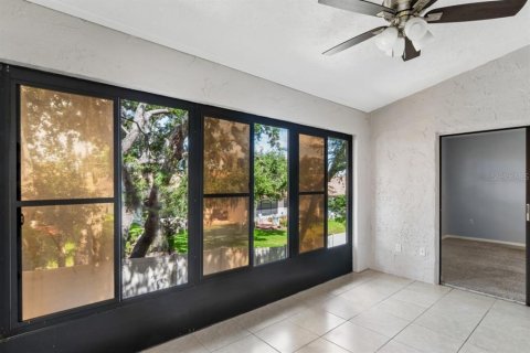 Copropriété à louer à Port Richey, Floride: 2 chambres, 104.98 m2 № 2383904 - photo 29