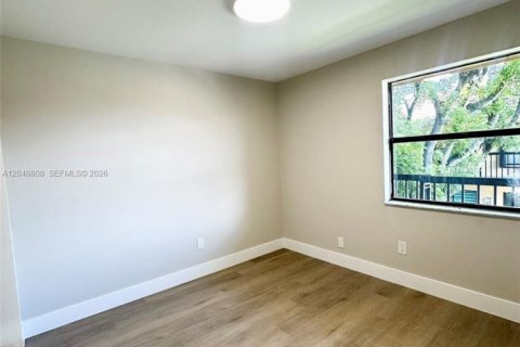 Copropriété à louer à Hialeah, Floride: 2 chambres, 71.53 m2 № 2244046 - photo 20