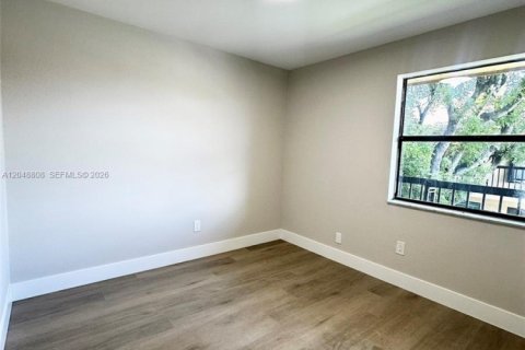 Copropriété à louer à Hialeah, Floride: 2 chambres, 71.53 m2 № 2244046 - photo 19