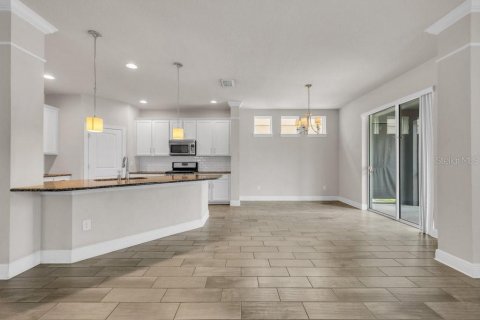 Casa en venta en Fish Hawk, Florida, 4 dormitorios, 244.15 m2 № 2200450 - foto 11