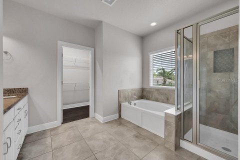 Casa en venta en Fish Hawk, Florida, 4 dormitorios, 244.15 m2 № 2200450 - foto 28