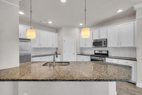 Casa en venta en Fish Hawk, Florida, 4 dormitorios, 244.15 m2 № 2200450 - foto 12