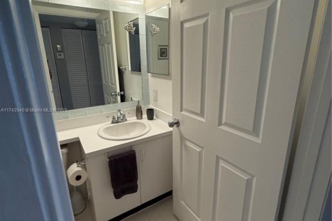 Condominio en venta en Hypoluxo, Florida, 2 dormitorios, 71.35 m2 № 1710312 - foto 19
