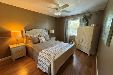 Condominio en venta en Hypoluxo, Florida, 2 dormitorios, 71.35 m2 № 1710312 - foto 9