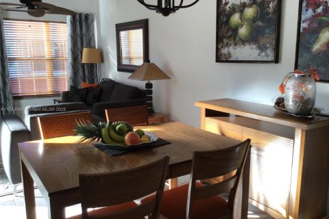 Condominio en venta en Hypoluxo, Florida, 2 dormitorios, 71.35 m2 № 1710312 - foto 4