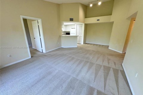 Condo in Fort Lauderdale, Florida, 2 bedrooms  № 2086697 - photo 4