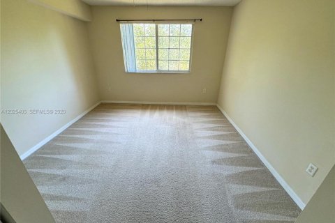 Condo in Fort Lauderdale, Florida, 2 bedrooms  № 2086697 - photo 7